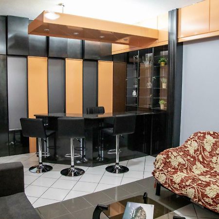 Christine'S Downtown Suites Kawala Zewnętrze zdjęcie
