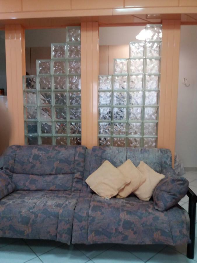 Christine'S Downtown Suites Kawala Zewnętrze zdjęcie
