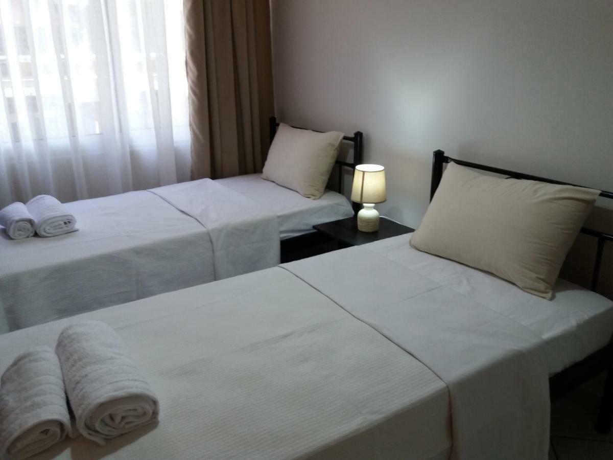 Christine'S Downtown Suites Kawala Zewnętrze zdjęcie